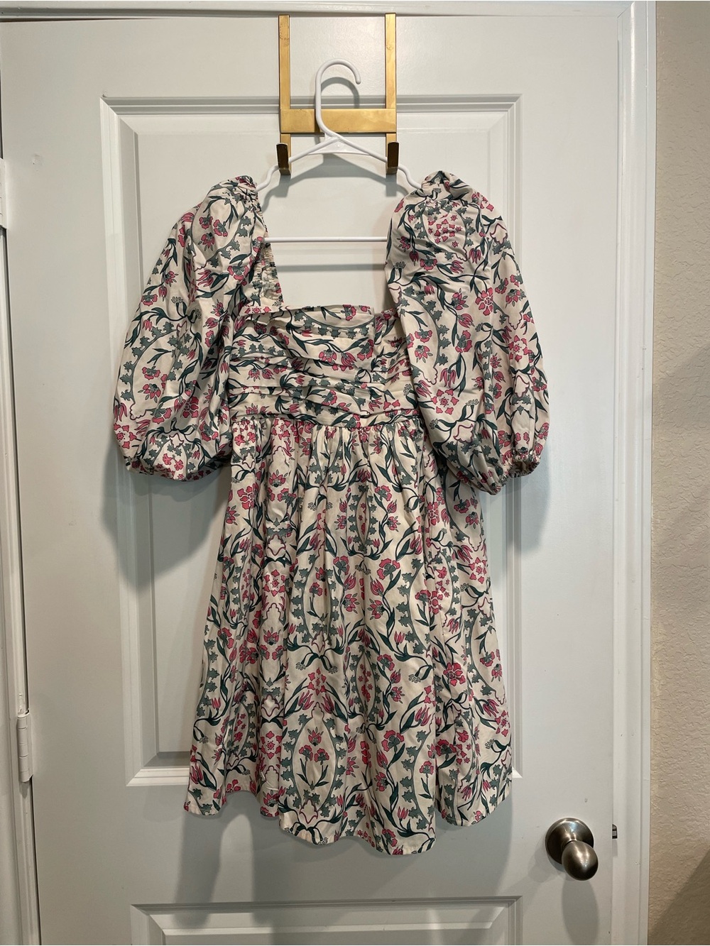 Abercrombie & Fitch Cream Emerson Mini Dress with Pink Floral Print